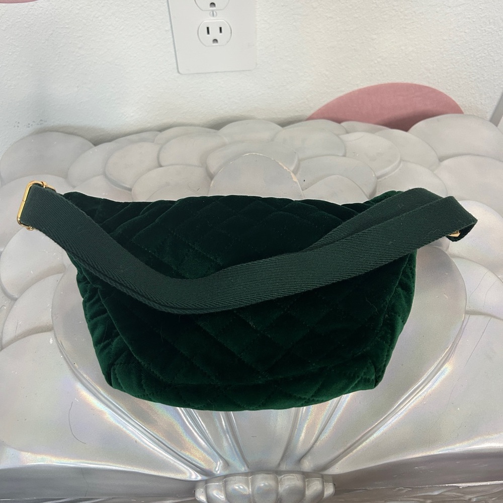 Stoney Clover Lane Fanny Pack / Belt Bag - Picture 5 of 6